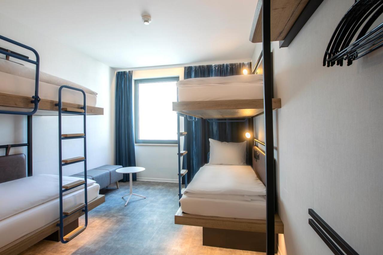 H2 Hotel Budapest Esterno foto