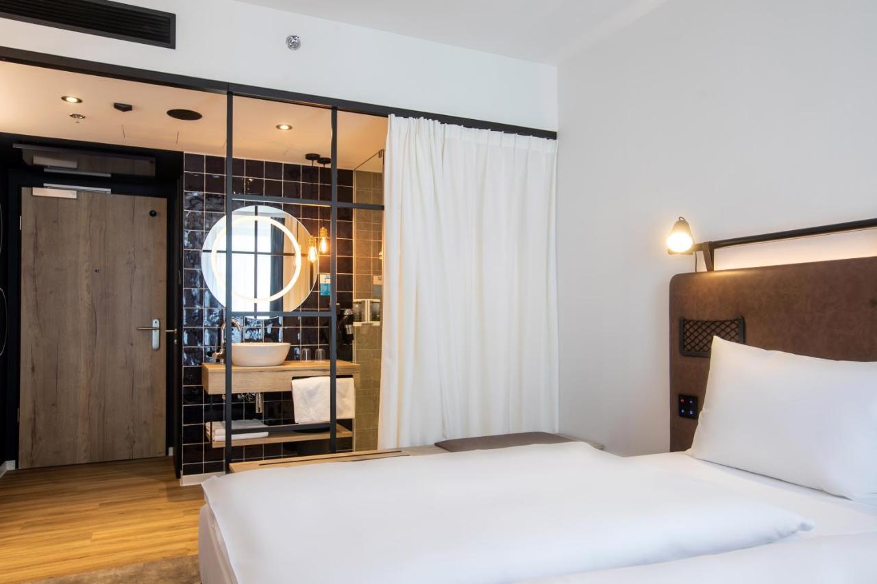 H2 Hotel Budapest Esterno foto